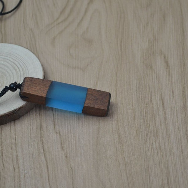 Vintage Wood Resin Necklace
