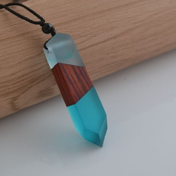 Vintage Wood Resin Necklace